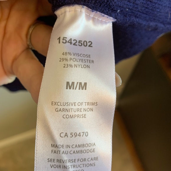 Kendall & Kylie Knit Crewneck Pullover Sweater Royal Blue Medium - Picture 6 of 6